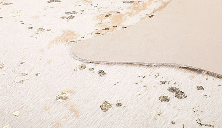 Faux Cowhide Shaped Rug Decorative Gold Foil Carpet Factory (5)